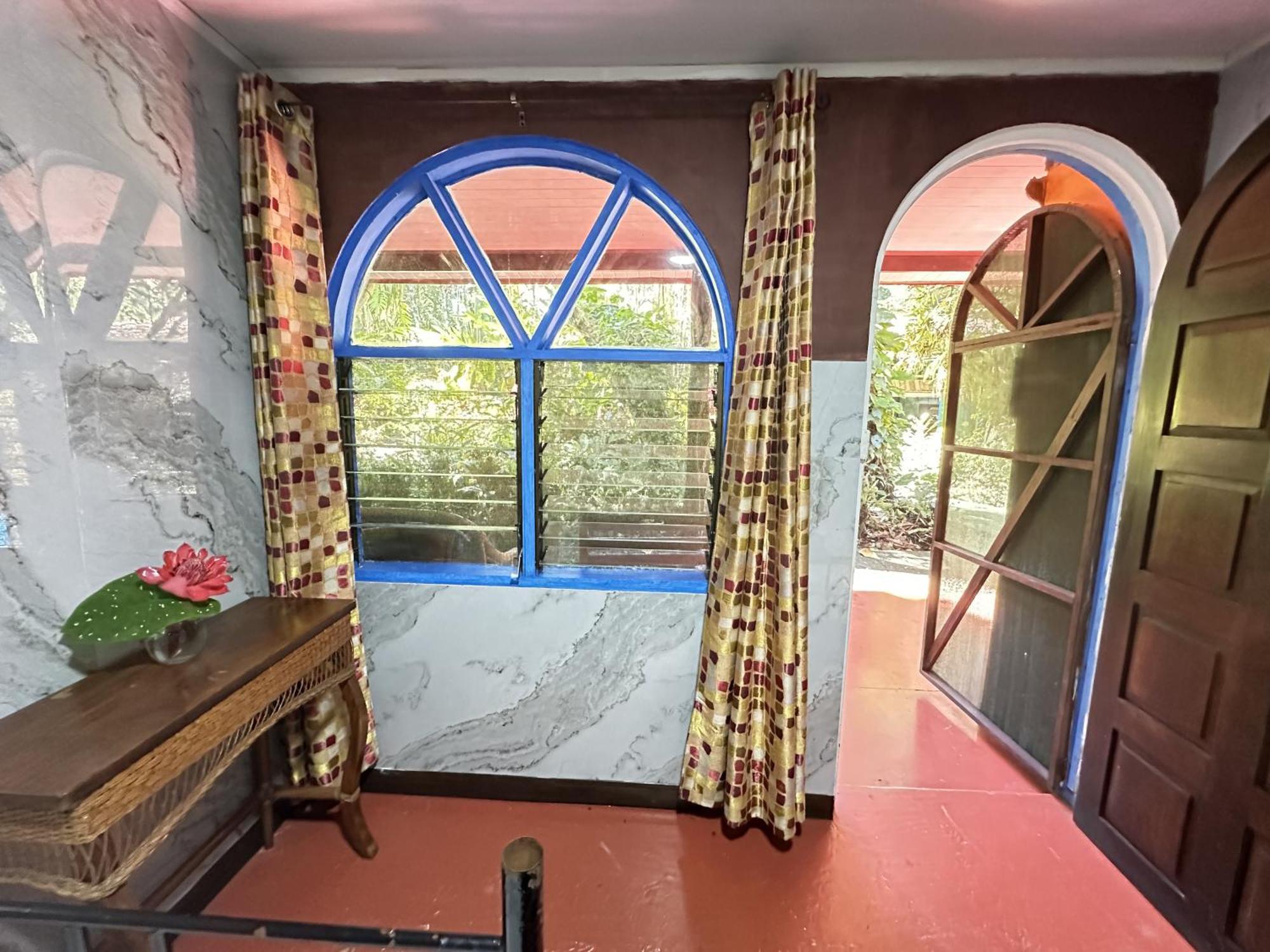 La Palapa Hut Nature Hostel Puerto Jiménez Kültér fotó